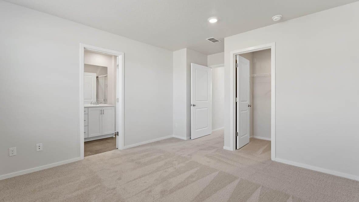 Photo of 61155 Splendor Lane 22 of 28