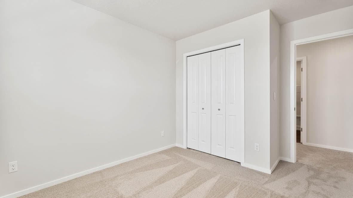 Photo of 61155 Splendor Lane 25 of 28