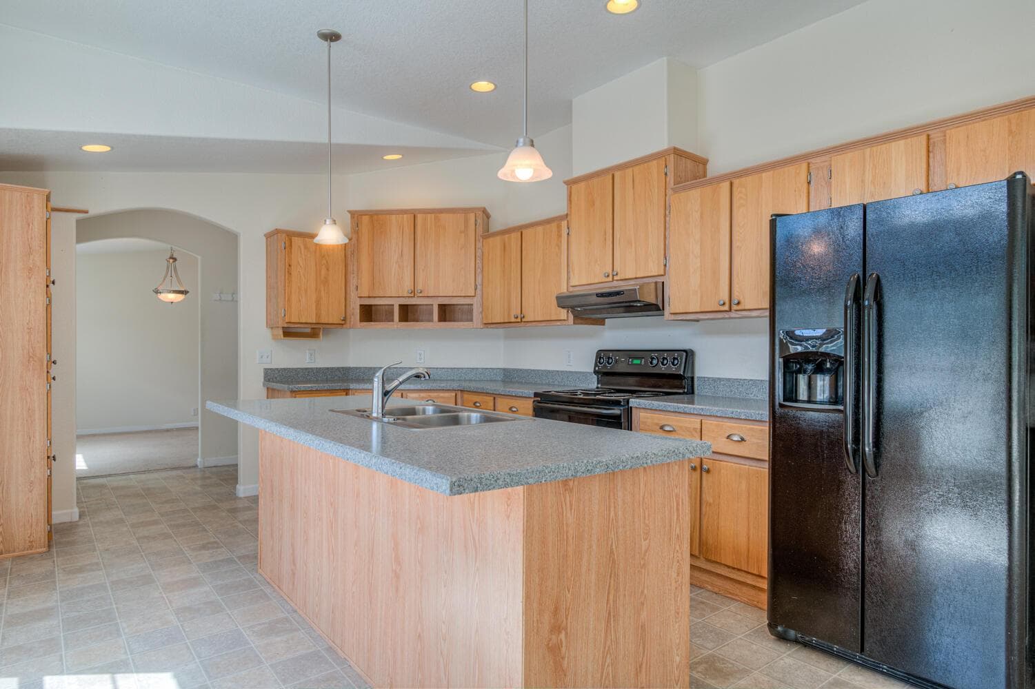 Photo of 52207 Elderberry Lane 5 of 34