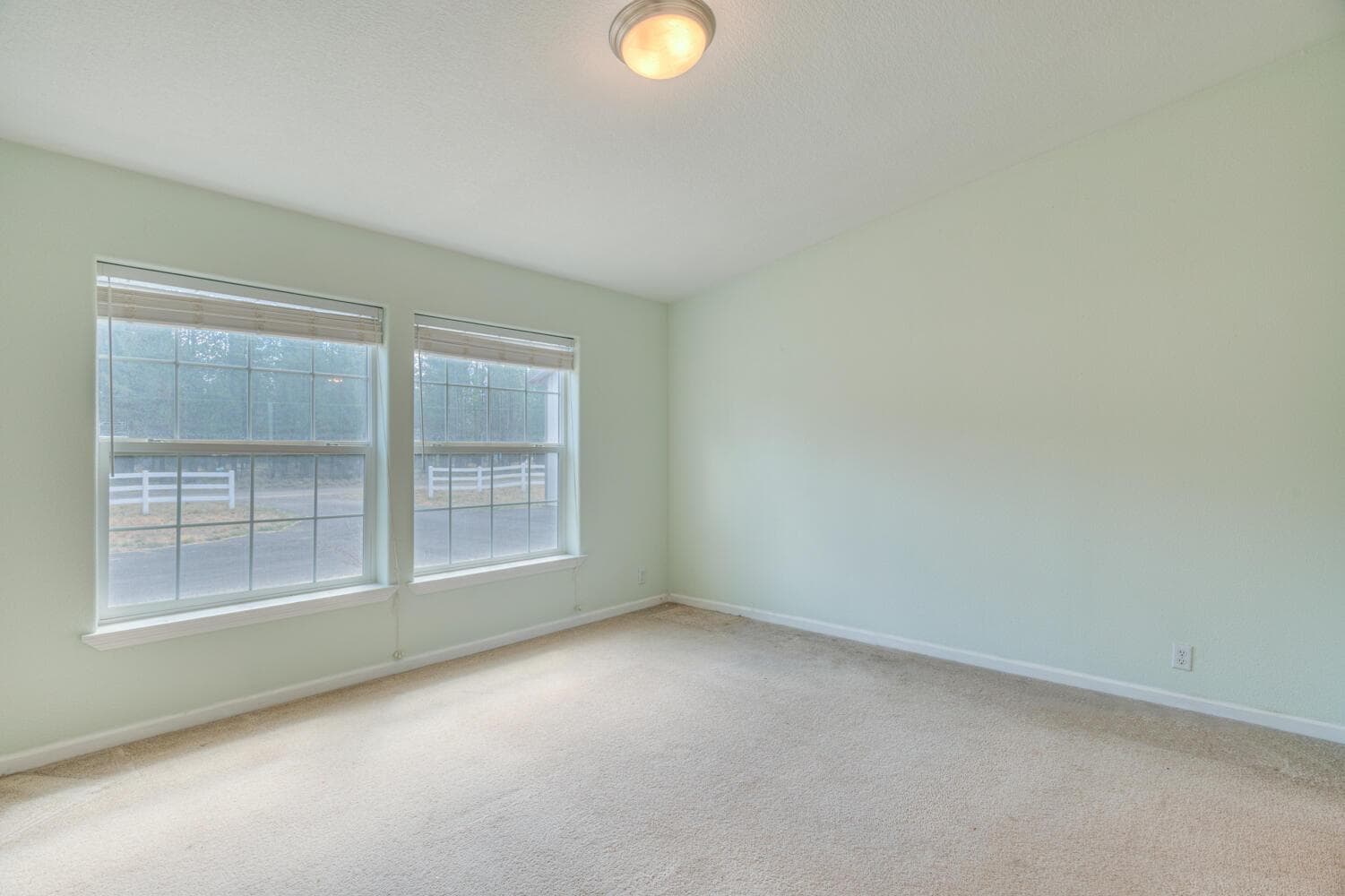 Photo of 52207 Elderberry Lane 19 of 34