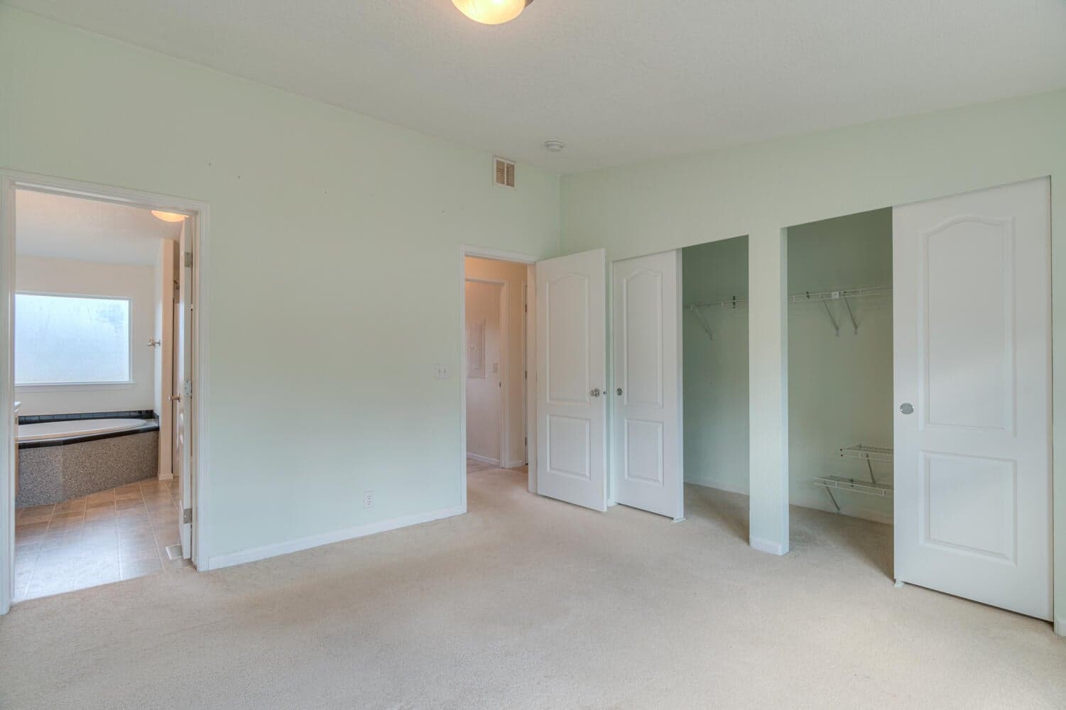 Photo of 52207 Elderberry Lane 20 of 34