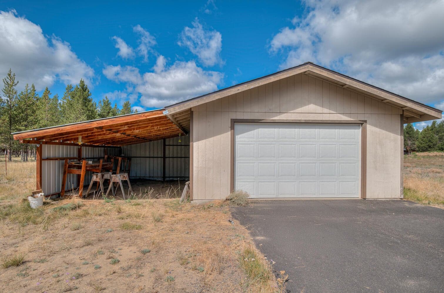 Photo of 52207 Elderberry Lane 27 of 34