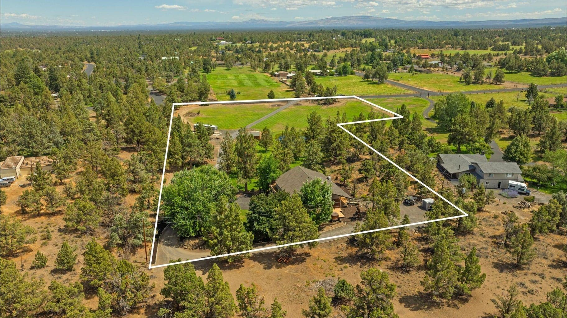 Photo of 62155 Cody Road 59 of 59