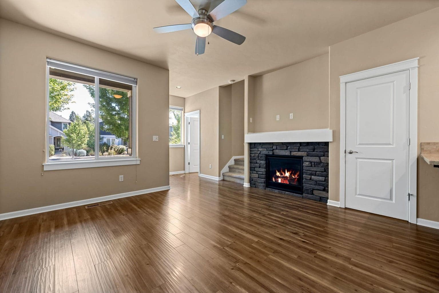 Photo of 3343 28th 4 of 19