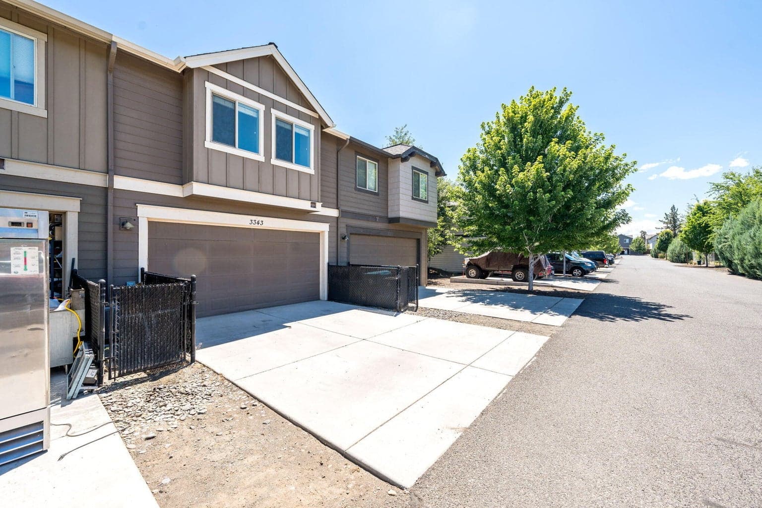 Photo of 3343 SW 28th Street 19 of 19