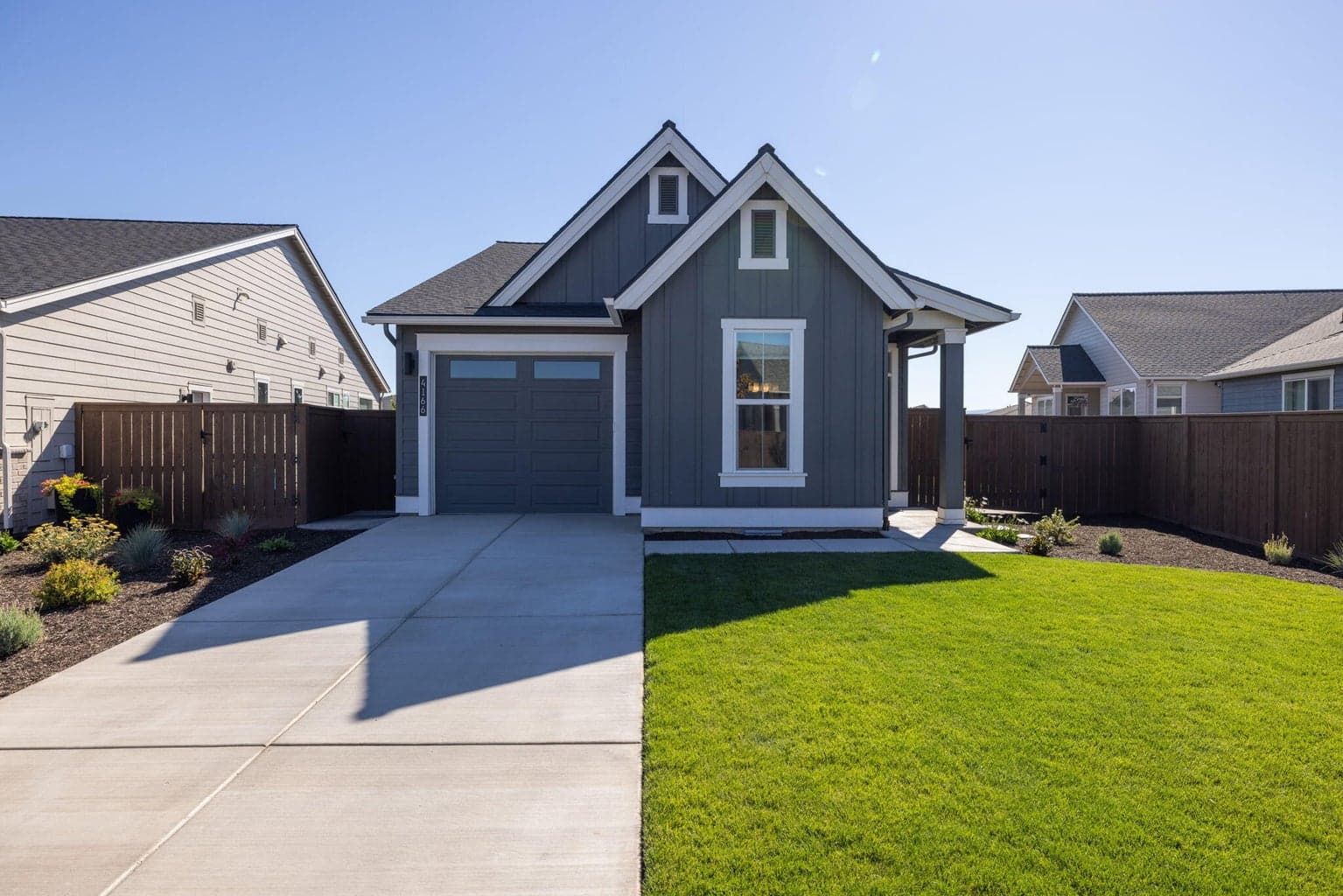Photo of 4166 47th 1 of 33