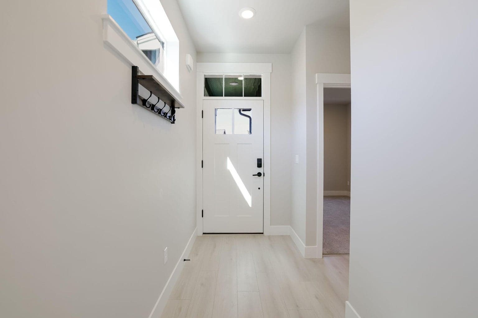 Photo of 4166 47th 5 of 33