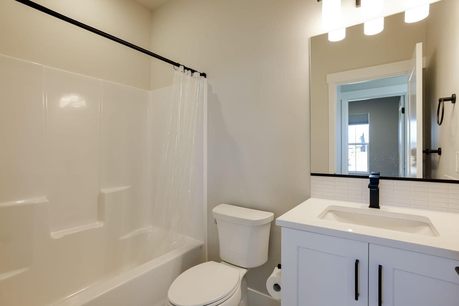 Photo of 4166 SW 47th Place 26 of 33