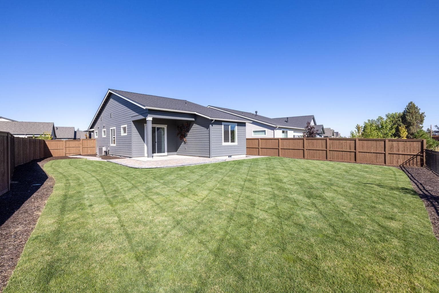 Photo of 4166 SW 47th Place 31 of 33