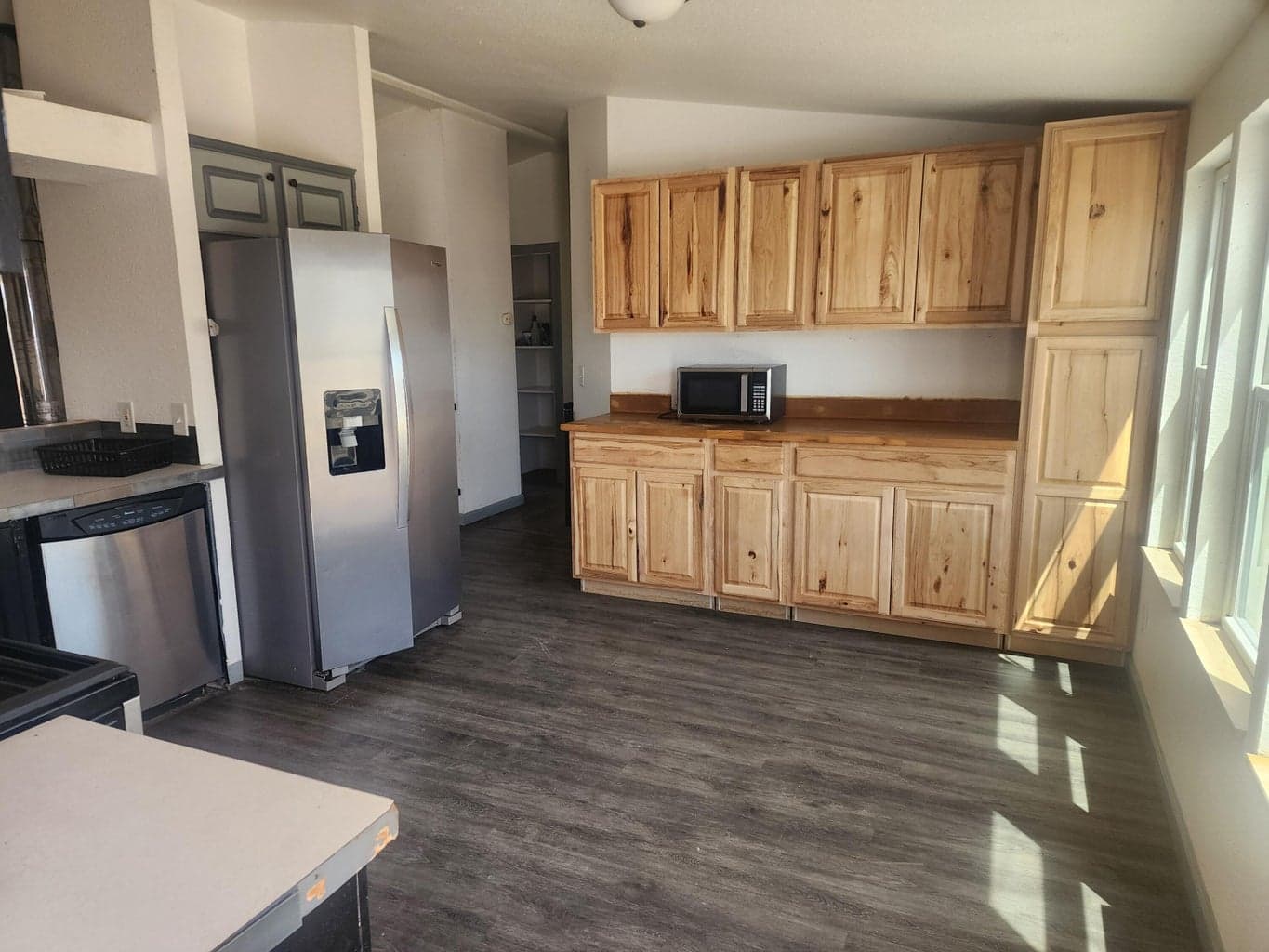 Photo of 333 Redwood 3 of 12