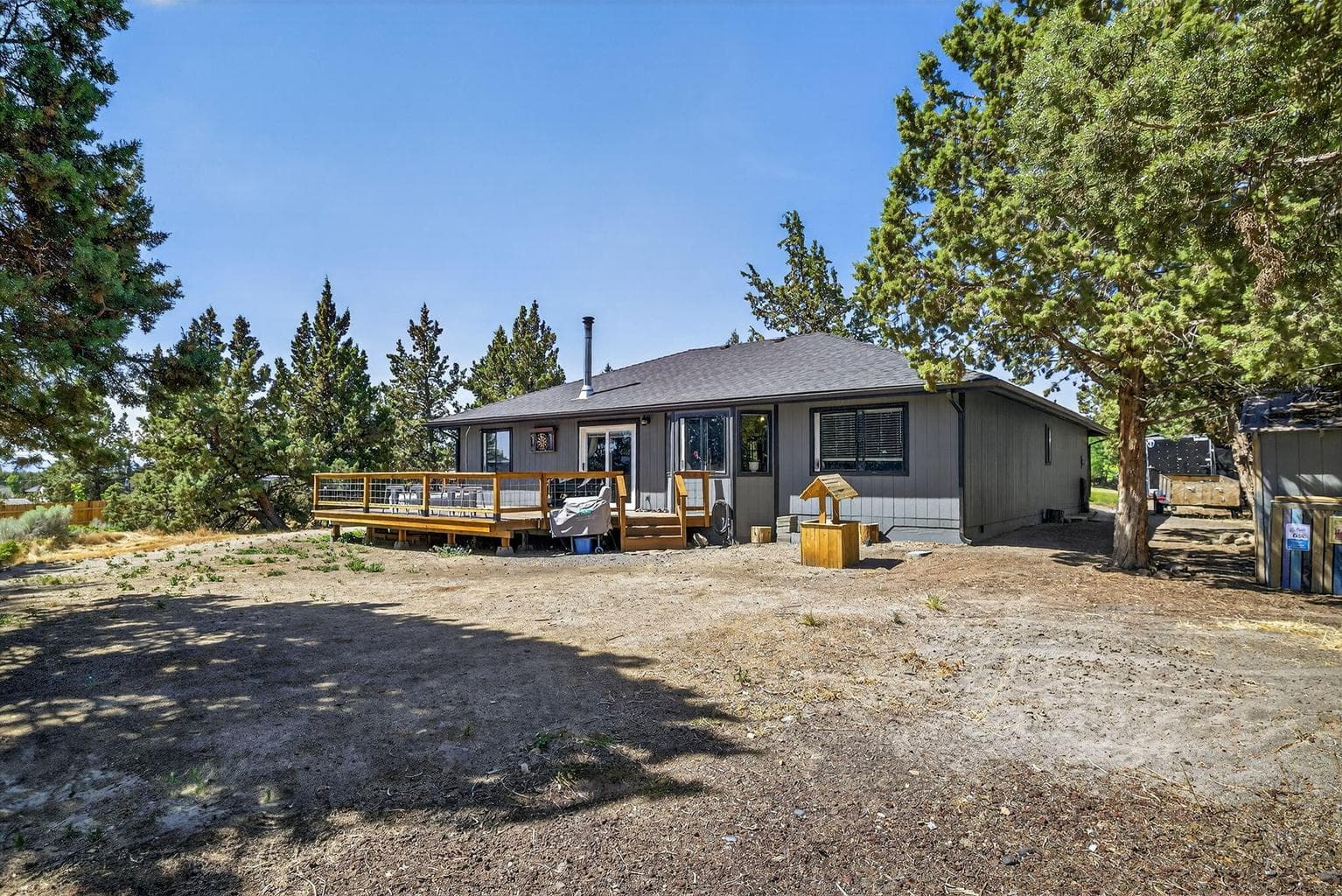Photo of 3716 SW 32nd Street 24 of 33
