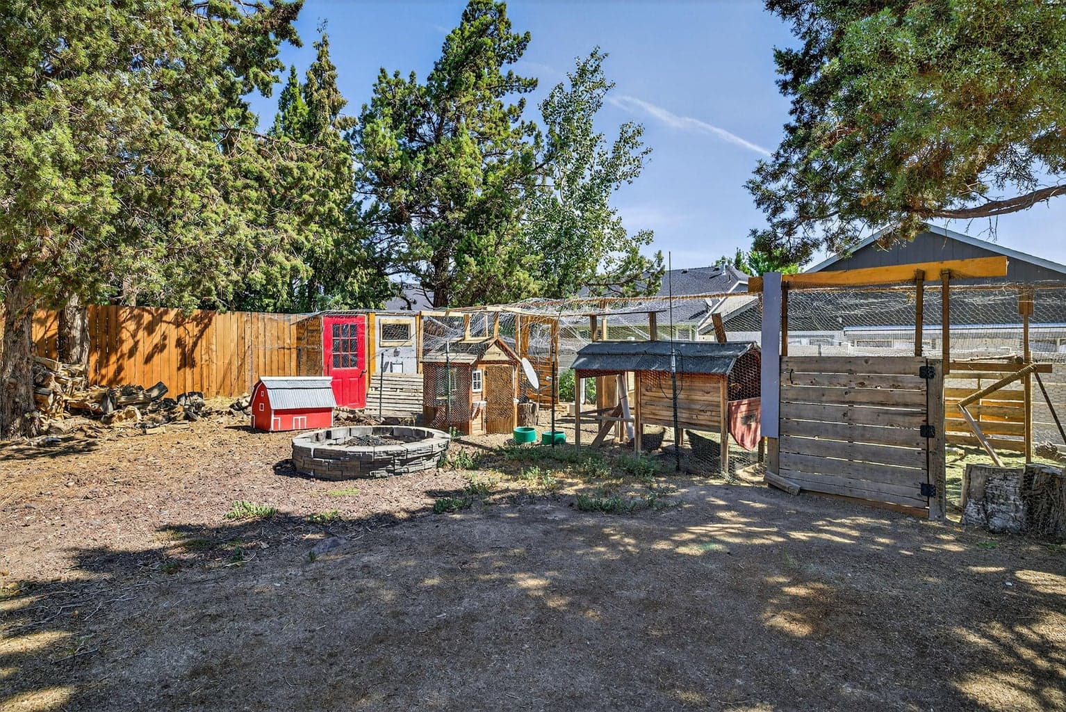 Photo of 3716 SW 32nd Street 28 of 33