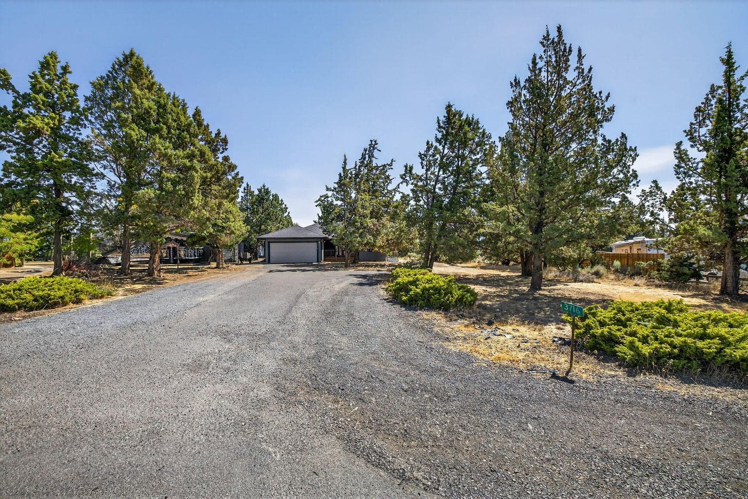 Photo of 3716 SW 32nd Street 30 of 33