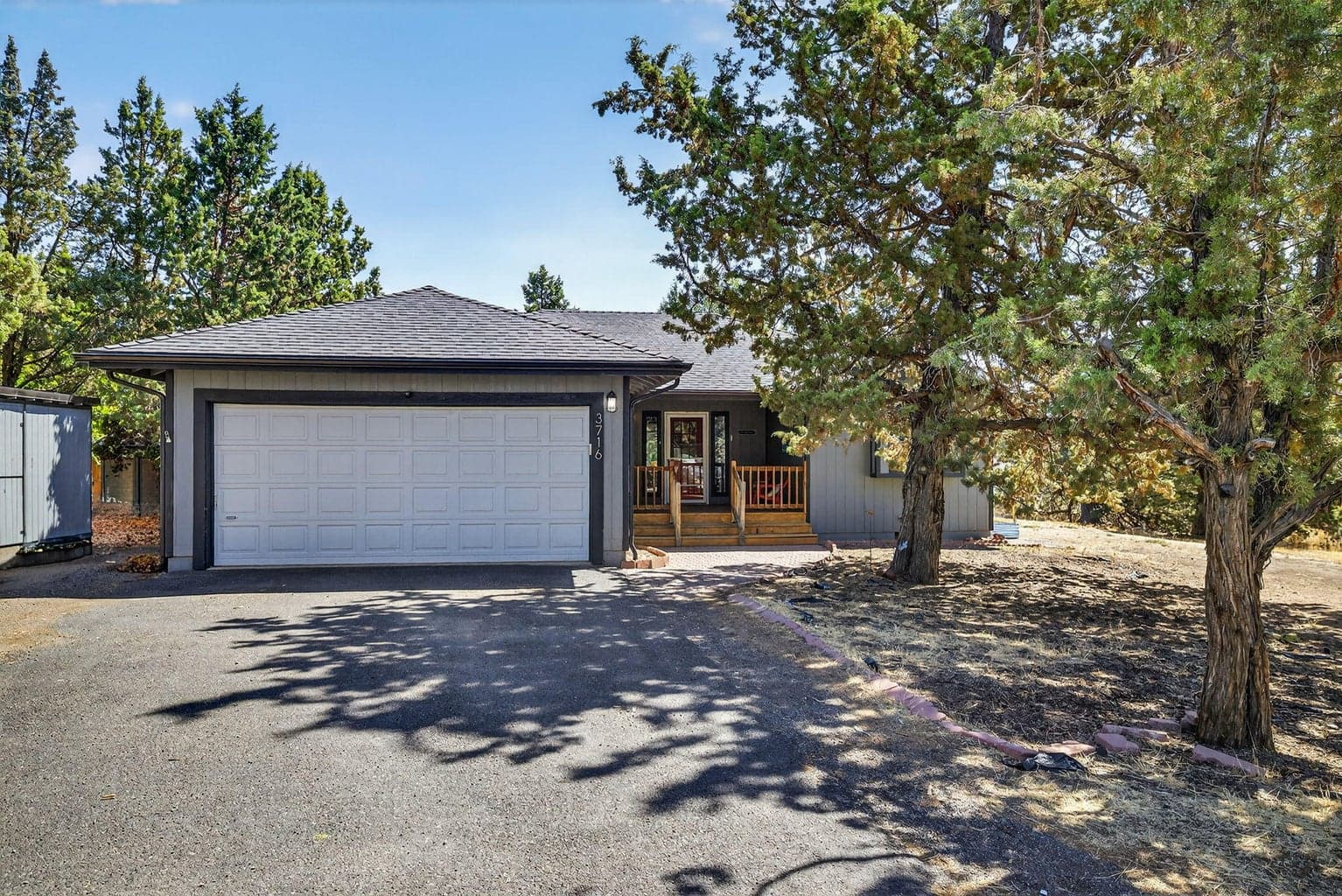Photo of 3716 SW 32nd Street 31 of 33
