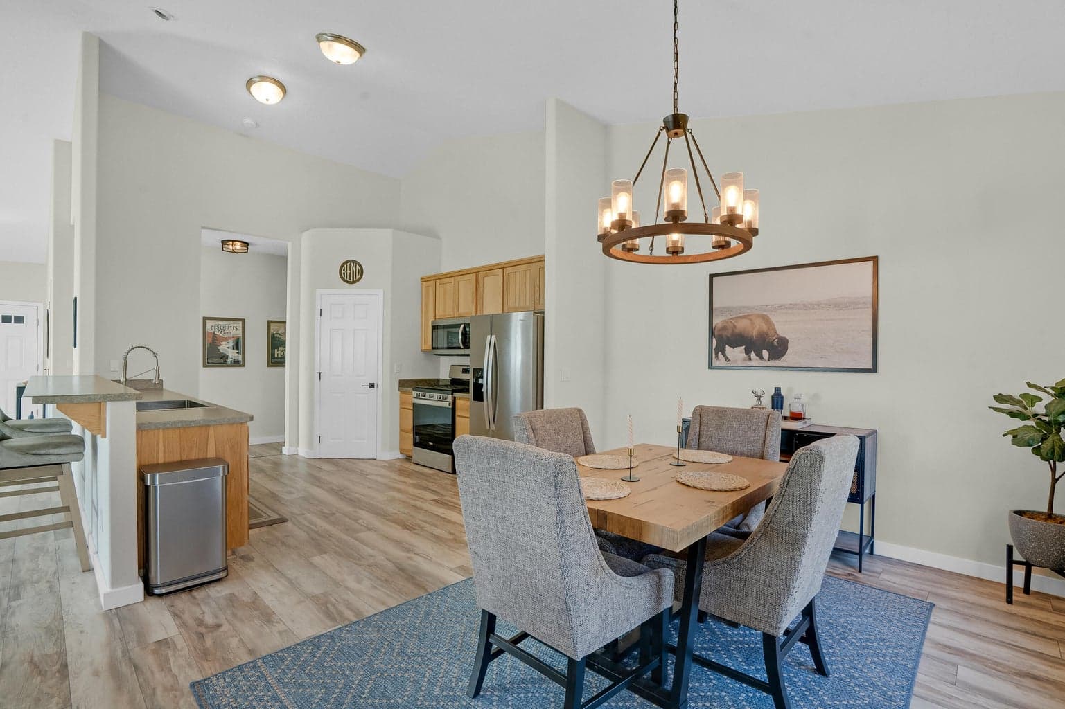 Photo of 63277 Stonewood Drive 12 of 35