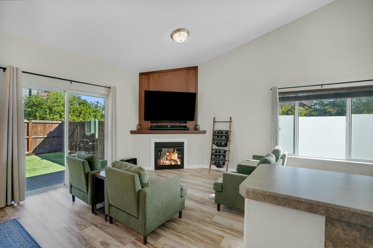 Photo of 63277 Stonewood Drive 13 of 35