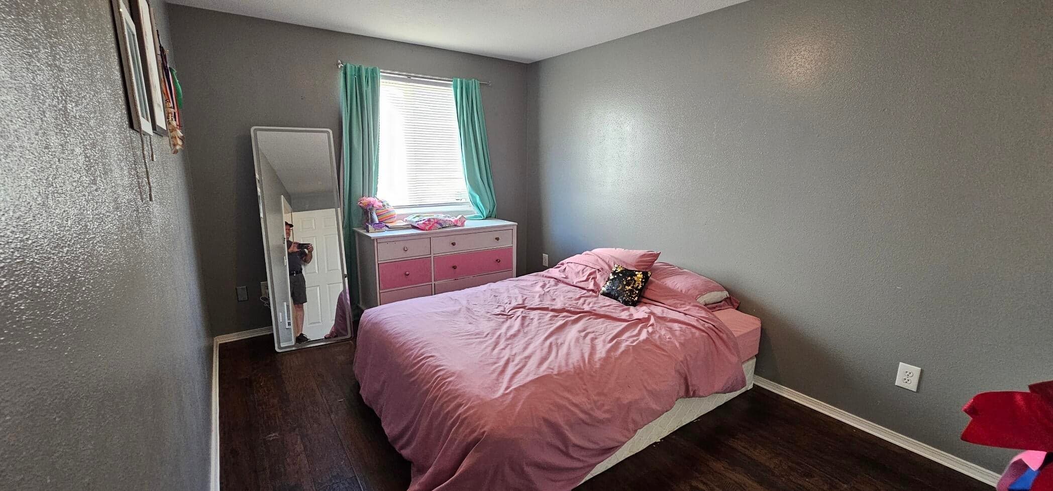 Photo of 2151 SW 28th Street 19 of 28