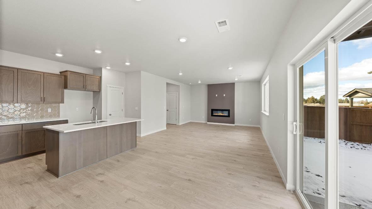 Photo of 21644 SE Fuji Drive 10 of 26