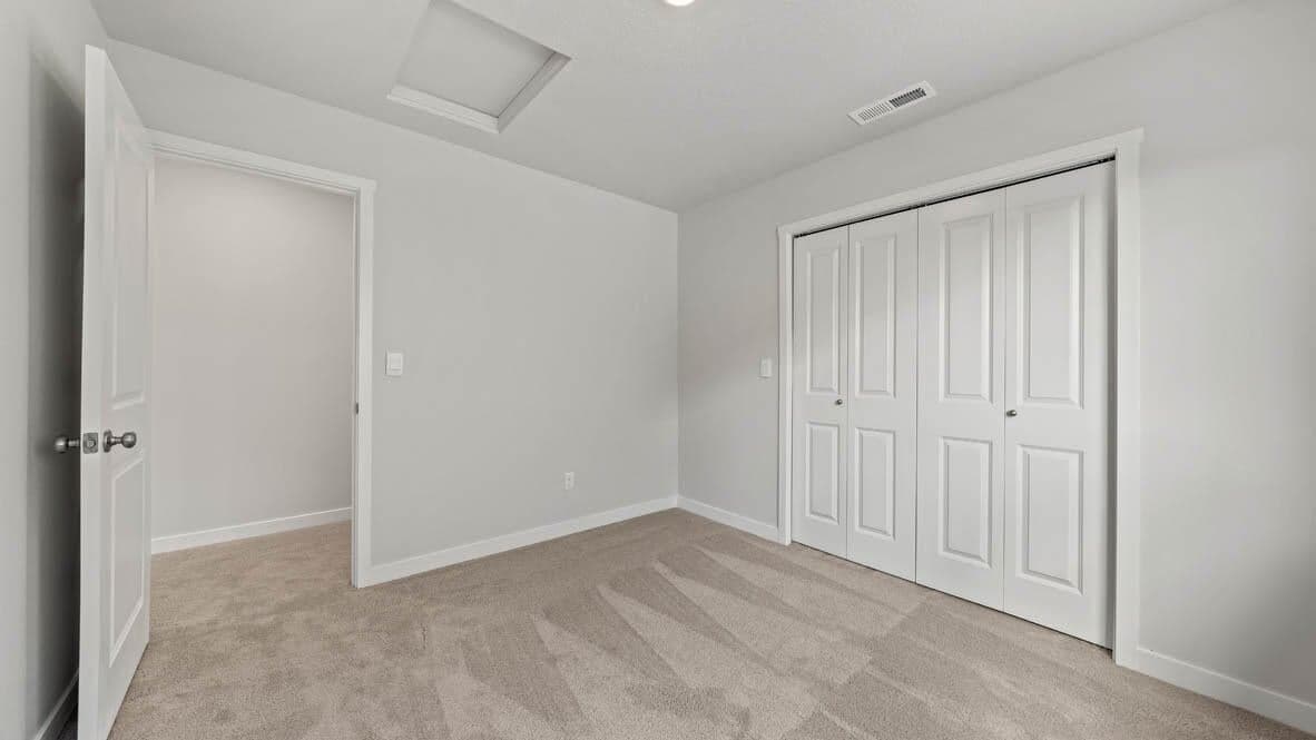 Photo of 21644 SE Fuji Drive 21 of 26