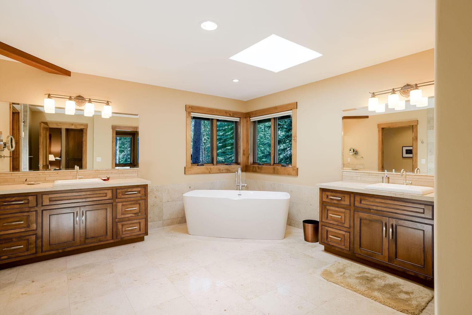 Photo of 17634 Goldfinch Lane 19 of 64