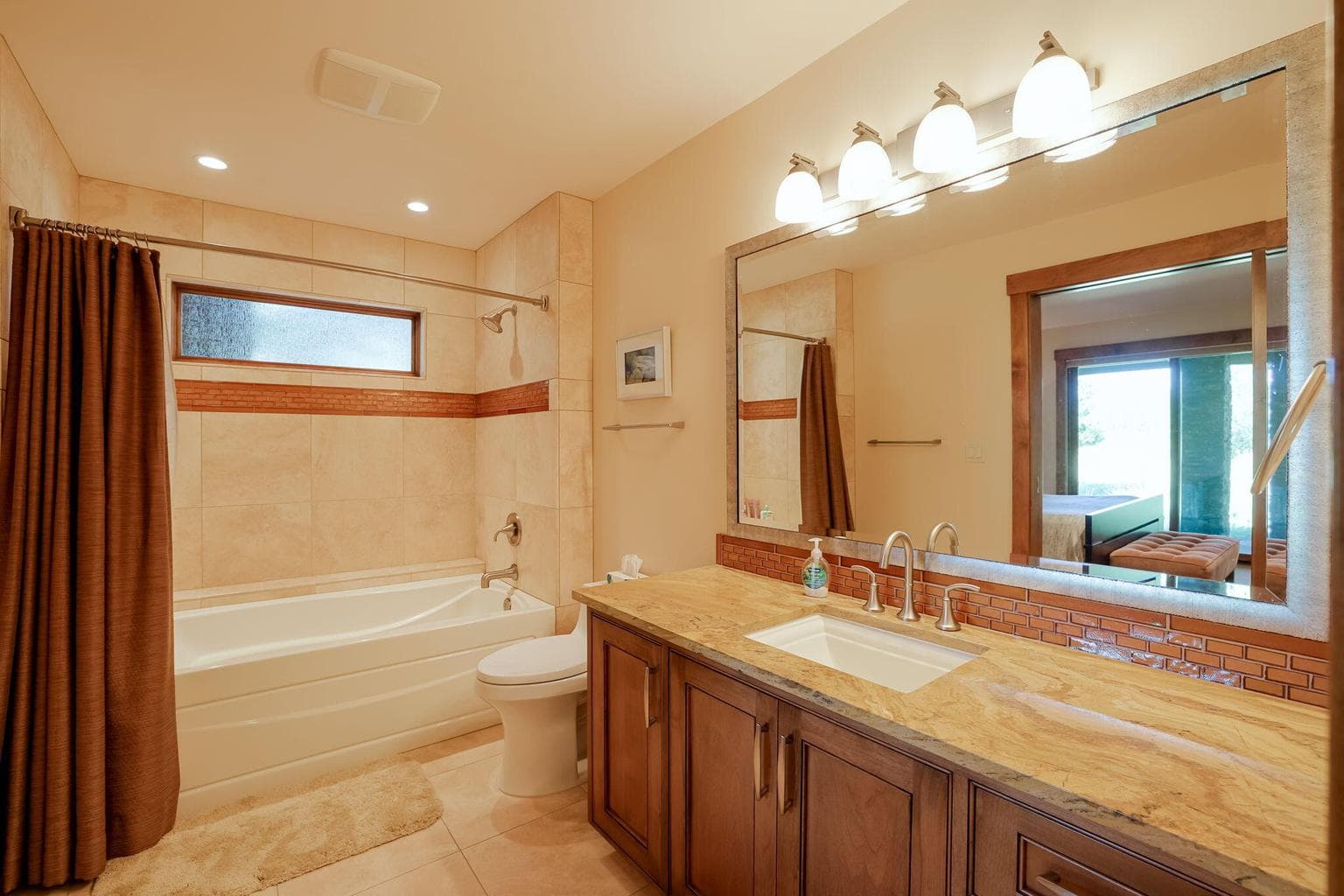 Photo of 17634 Goldfinch Lane 35 of 64