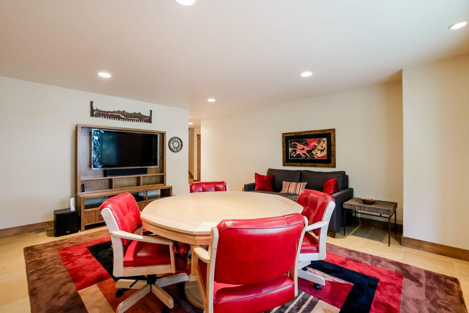 Photo of 17634 Goldfinch Lane 42 of 64