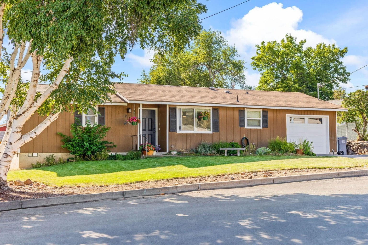 216 9th, Madras, 97741