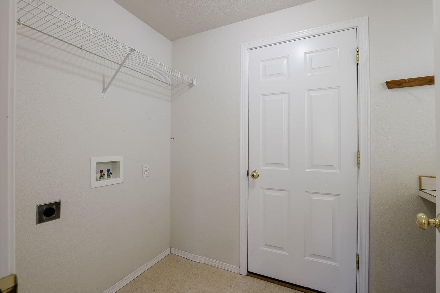Utility/laundry room from garage