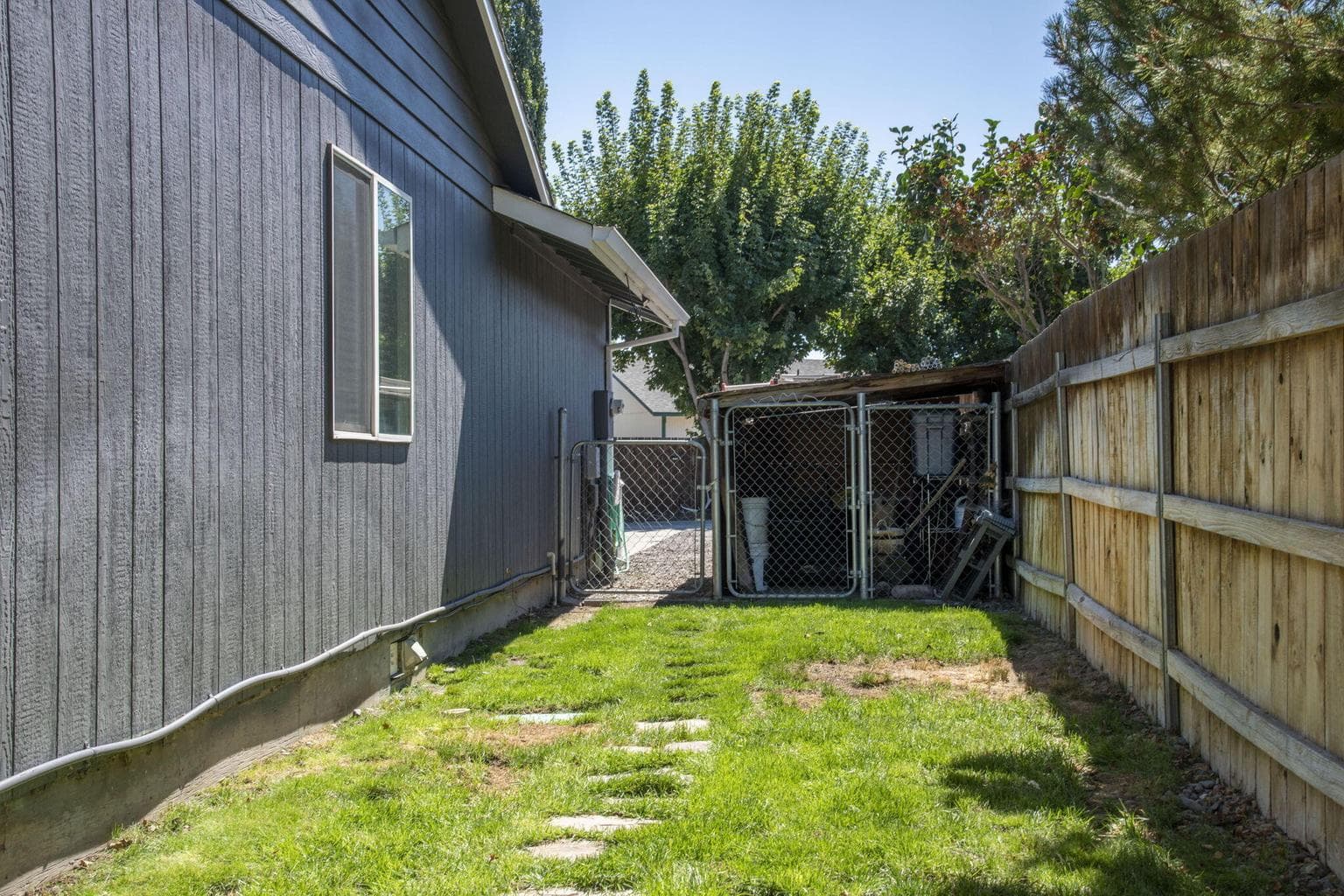Photo of 1530 NE Larry Court 18 of 19