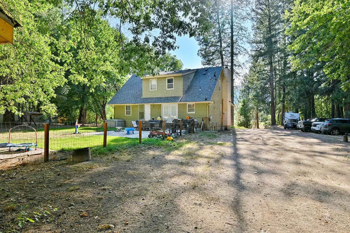 Photo of 6324 Evans Creek 5 of 31