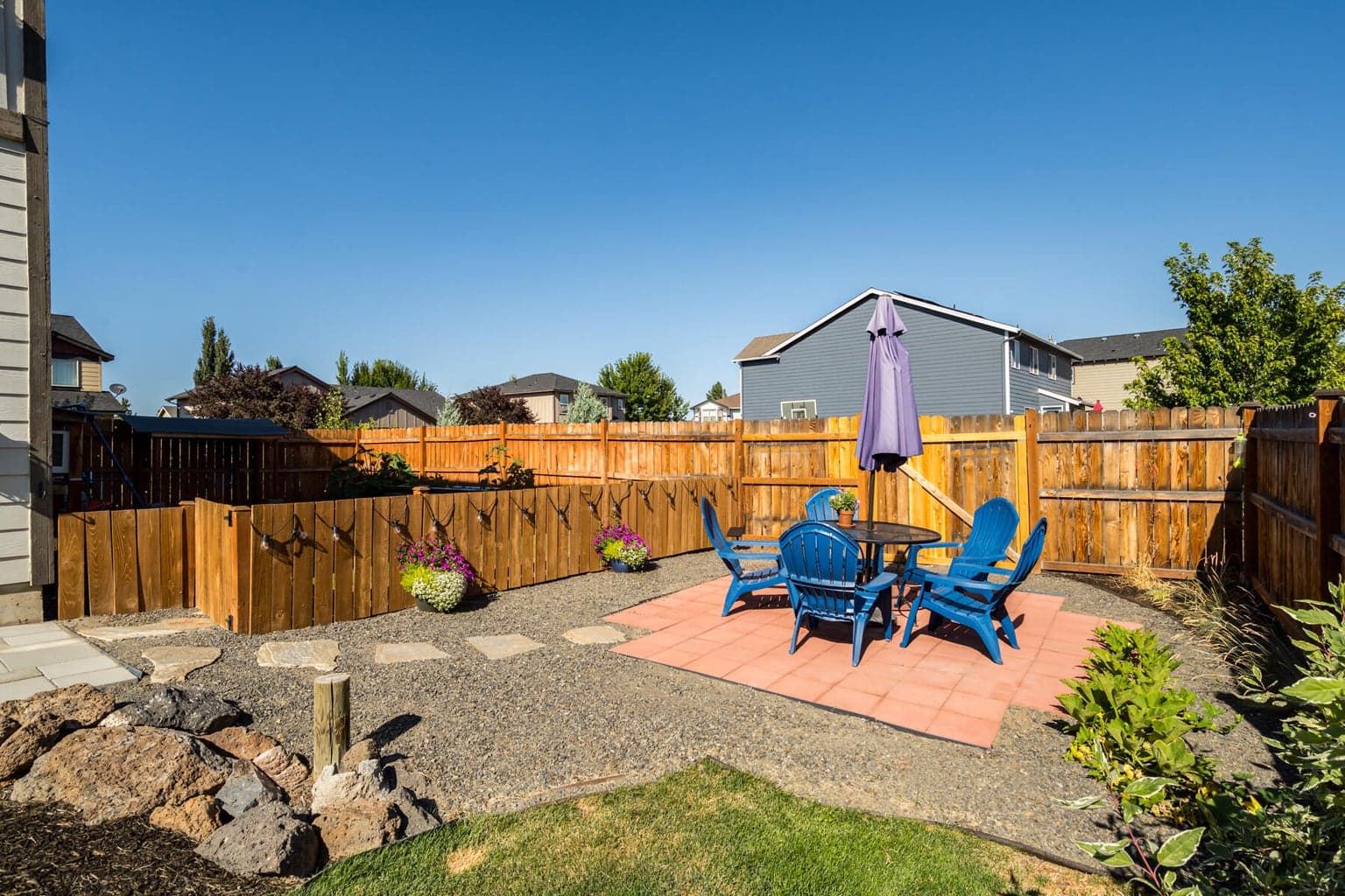 Photo of 728 NE Apache Circle 24 of 31