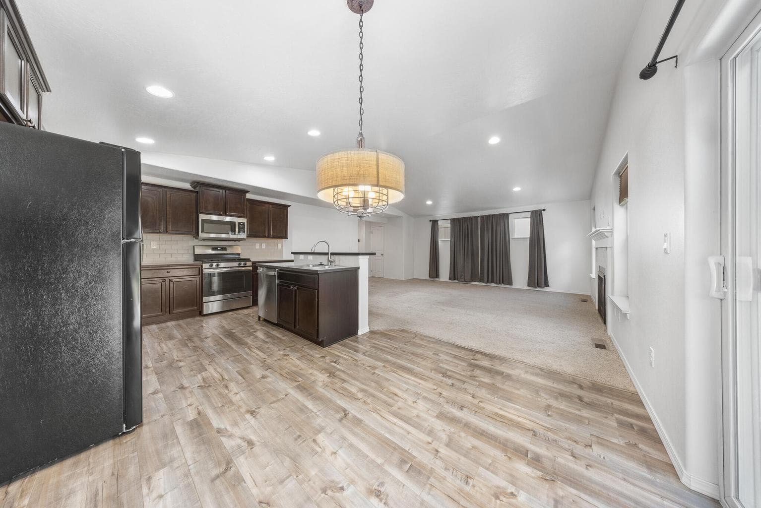 Photo of 21184 Darnel Avenue 8 of 24
