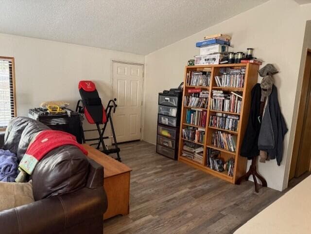 Photo of 18627 River Woods Drive 8 of 15