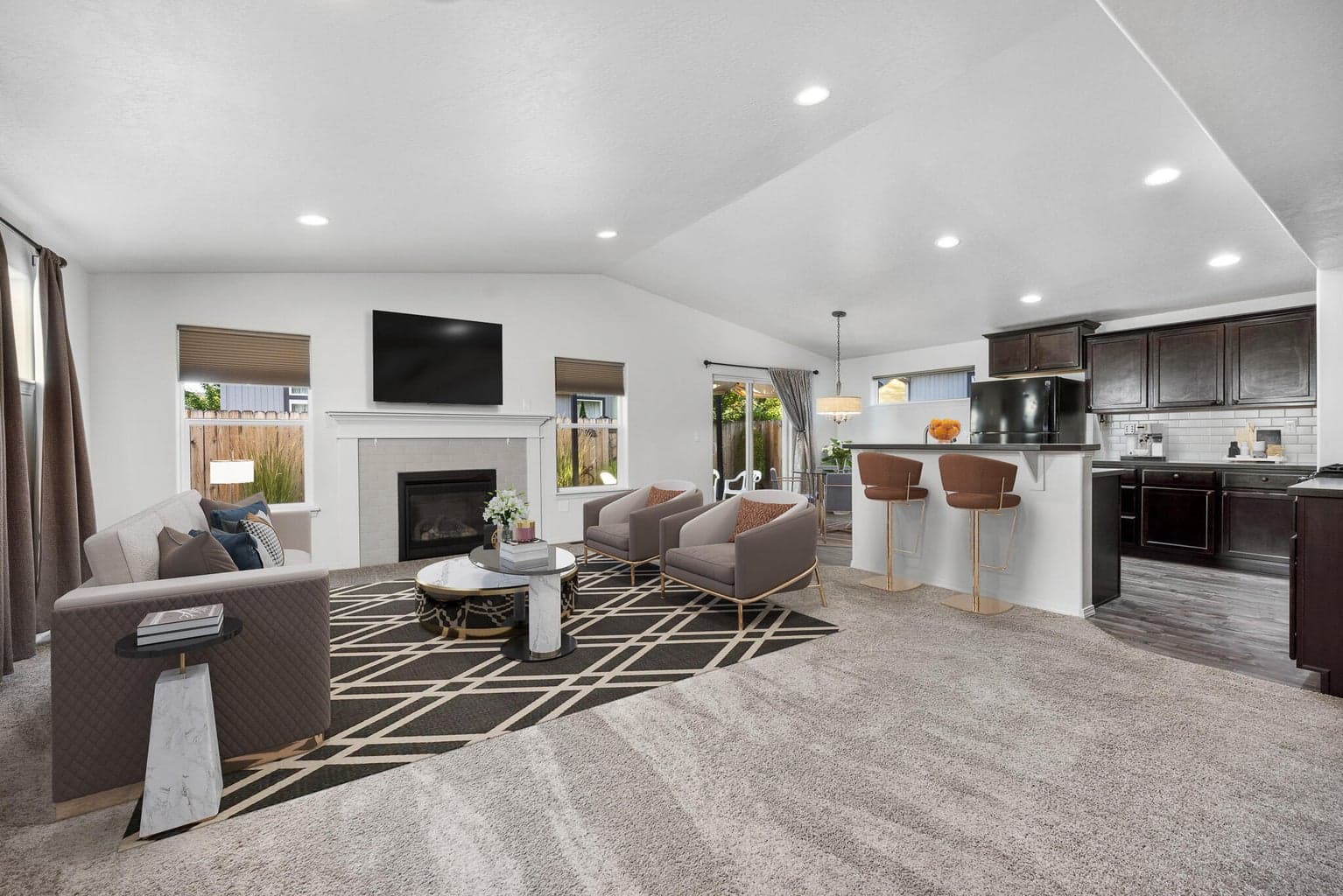 Photo of 21184 Darnel Avenue 7 of 24