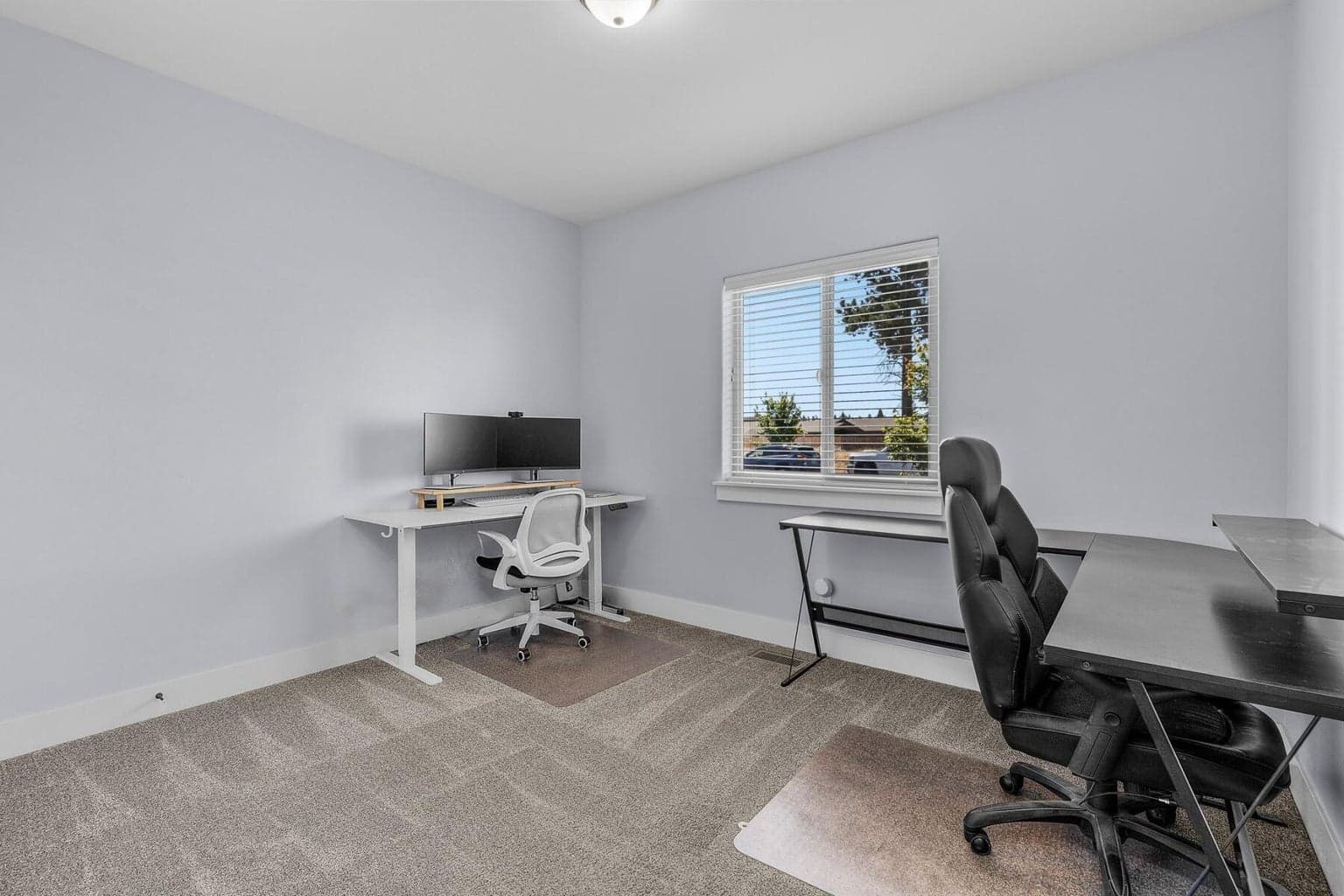 Photo of 16528 Pine Creek Drive 17 of 31