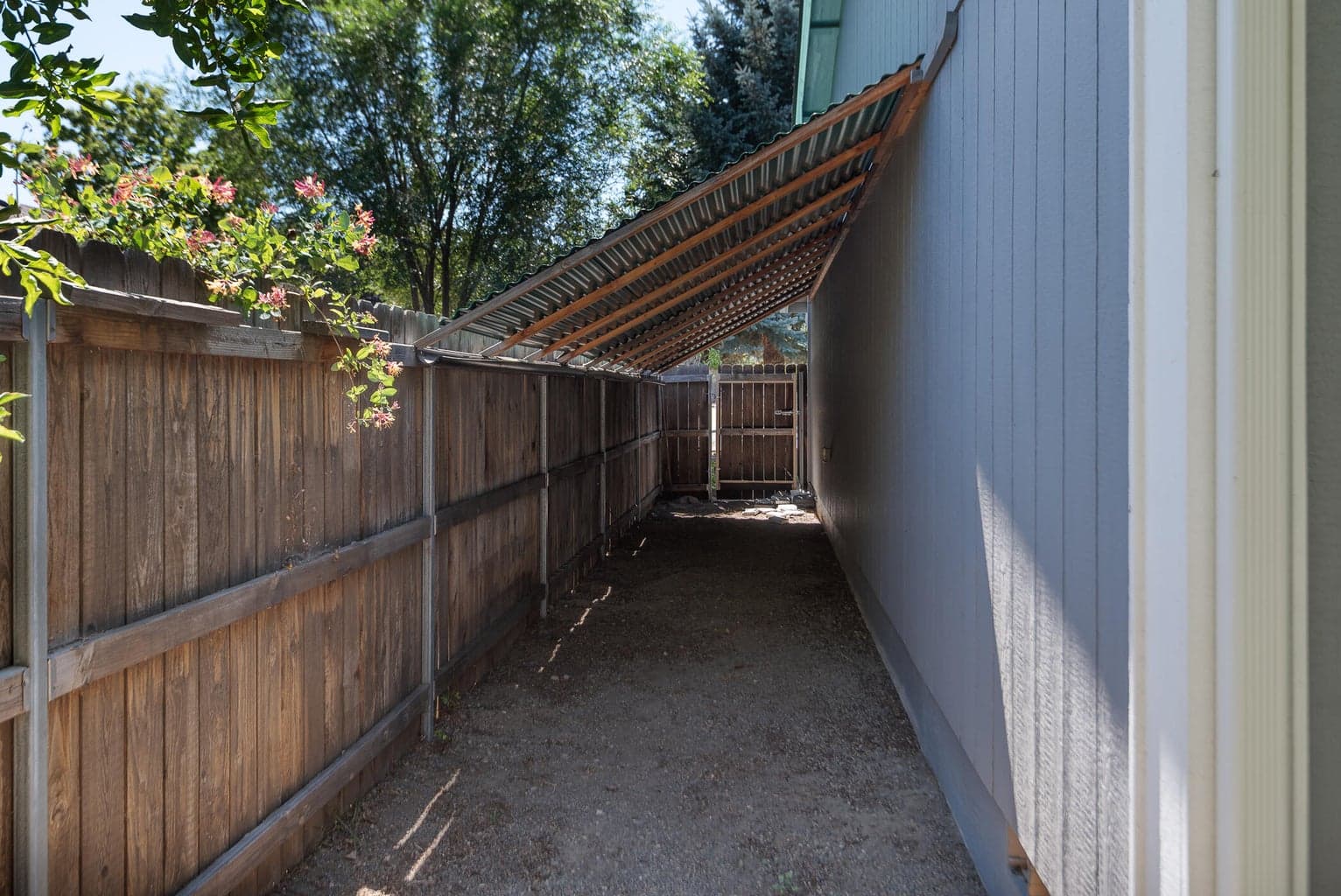 Photo of 700 NE Shelley Way 20 of 23