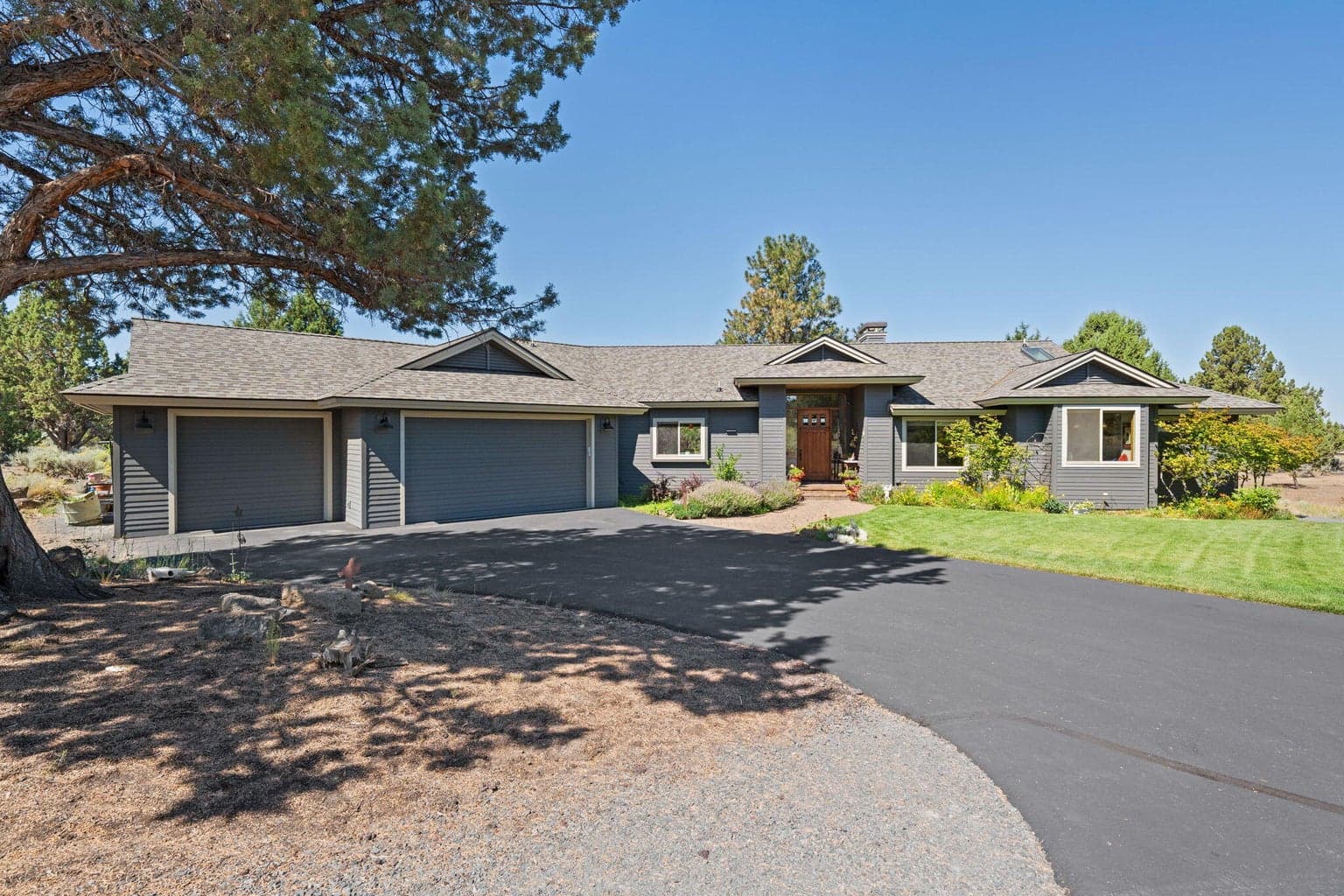3 car garage for your vehicles and toys