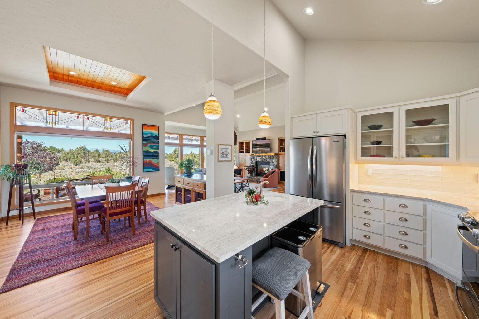 Kitchen updated in 2021