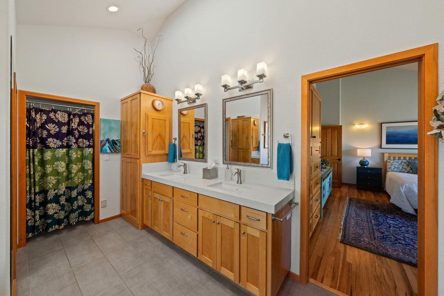 Double vanity and heated towel rack in the primary bath