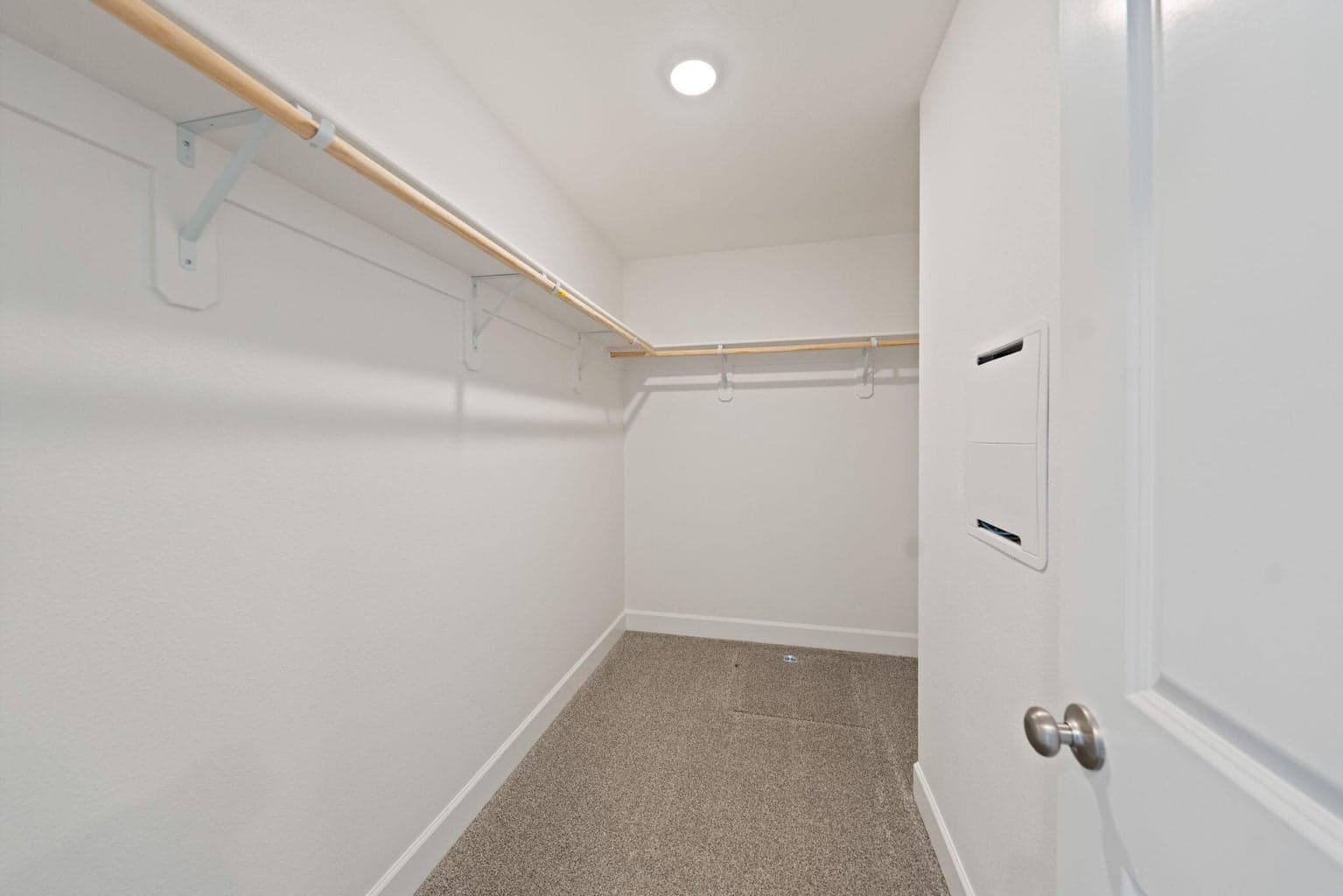Photo of 1178 NW Varnish Avenue 15 of 24