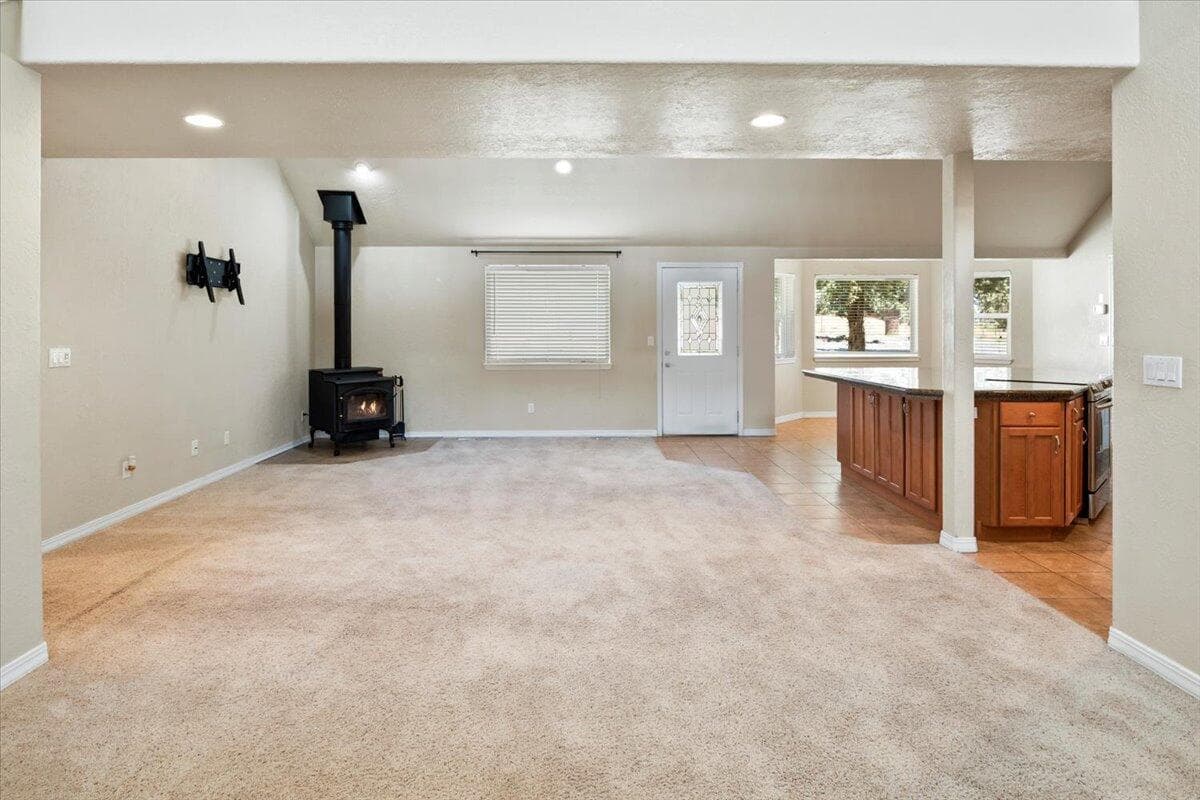 Photo of 6187 SW Jaguar Avenue 95 of 122