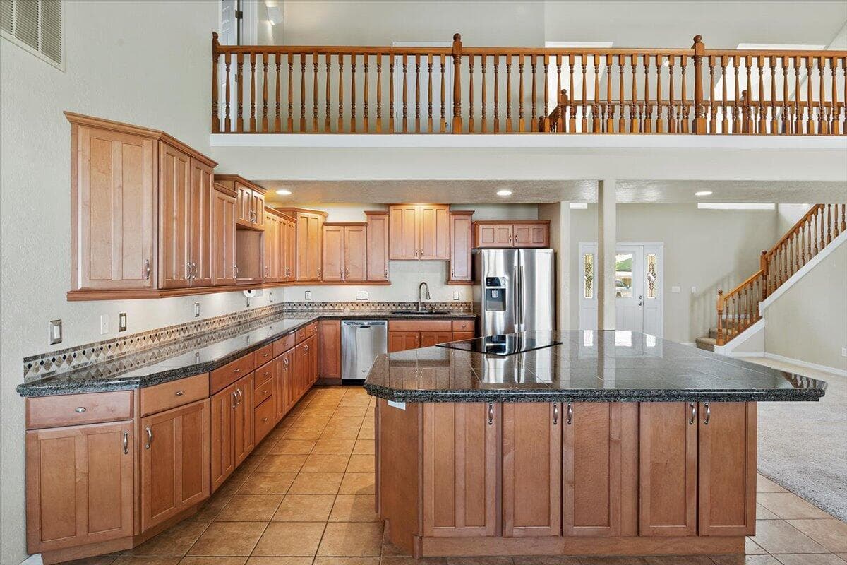 Photo of 6187 SW Jaguar Avenue 101 of 122