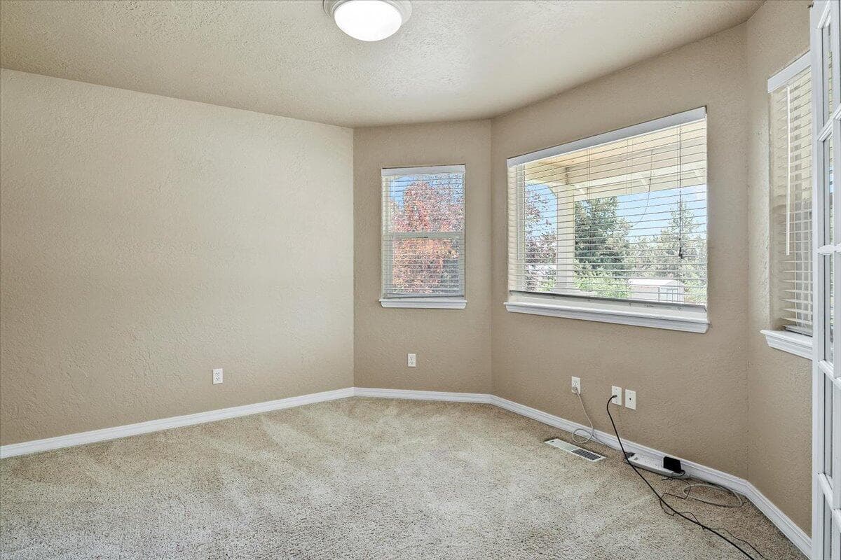 Photo of 6187 SW Jaguar Avenue 105 of 122