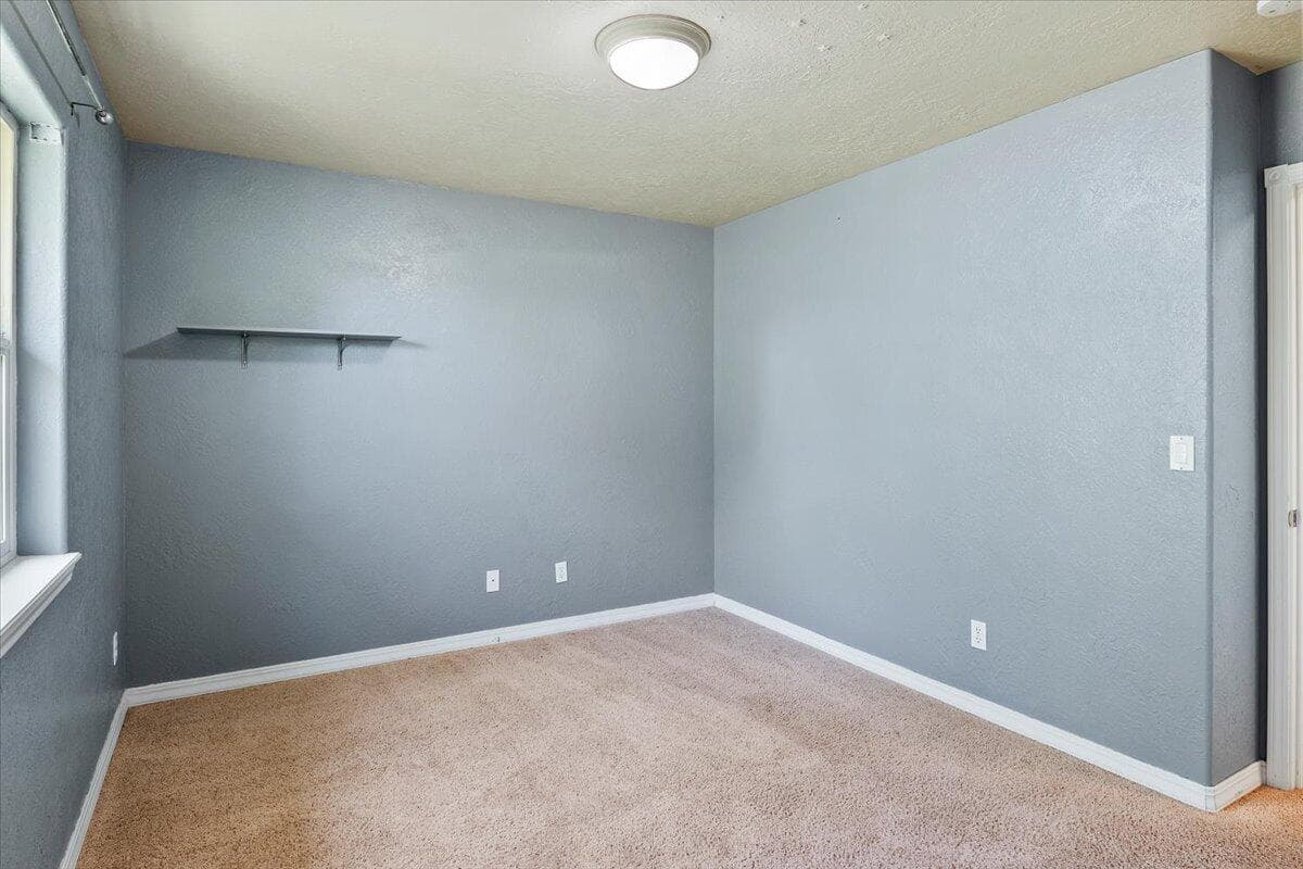 Photo of 6187 SW Jaguar Avenue 111 of 122