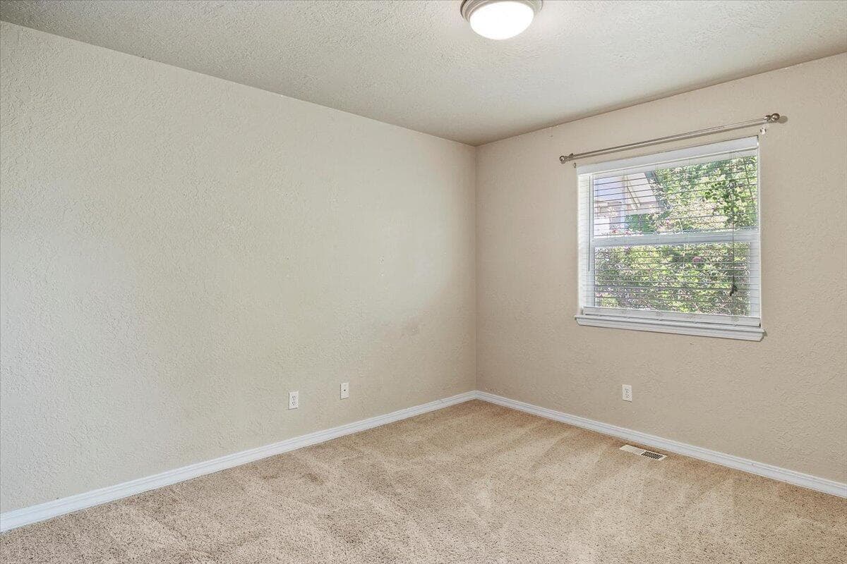 Photo of 6187 SW Jaguar Avenue 113 of 122