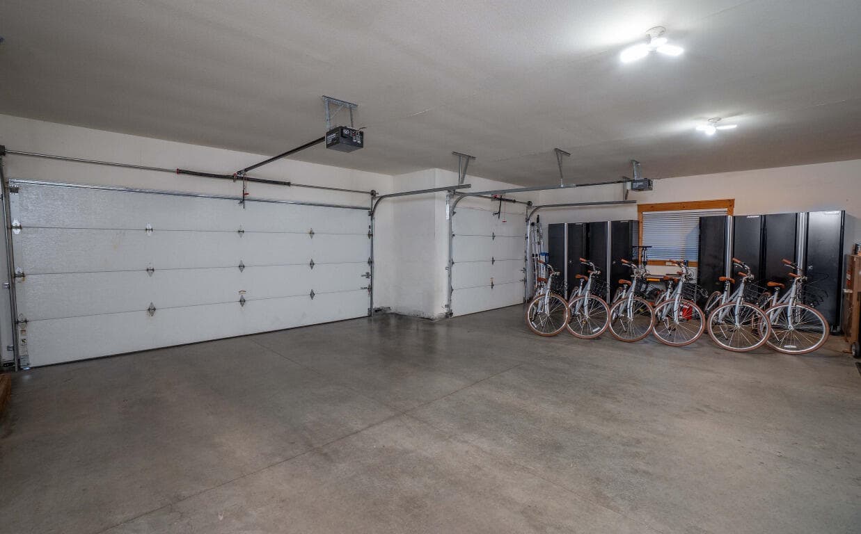 Photo of 57696 Dutchman Lane 32 of 38