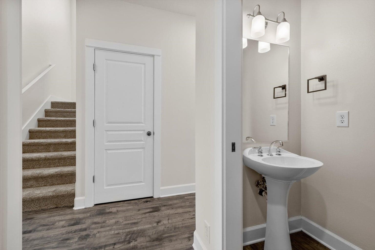Photo of 63503 Ranch Village Drive 11 of 40