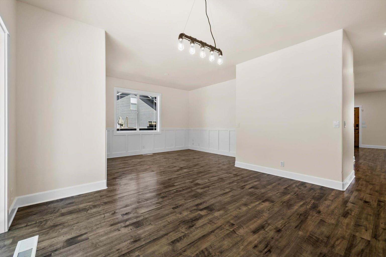 Photo of 63503 Ranch Village Drive 14 of 40