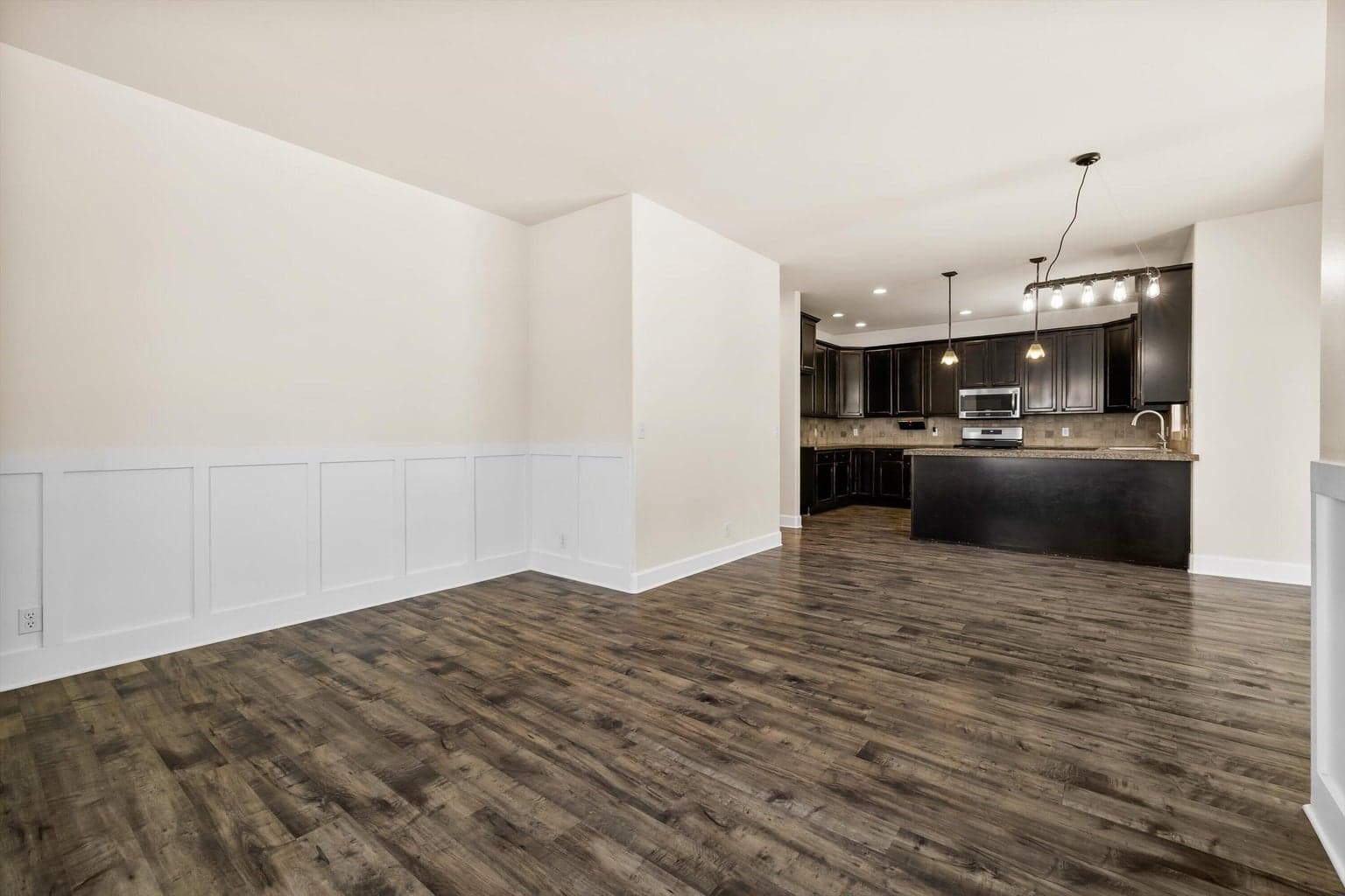 Photo of 63503 Ranch Village Drive 15 of 40