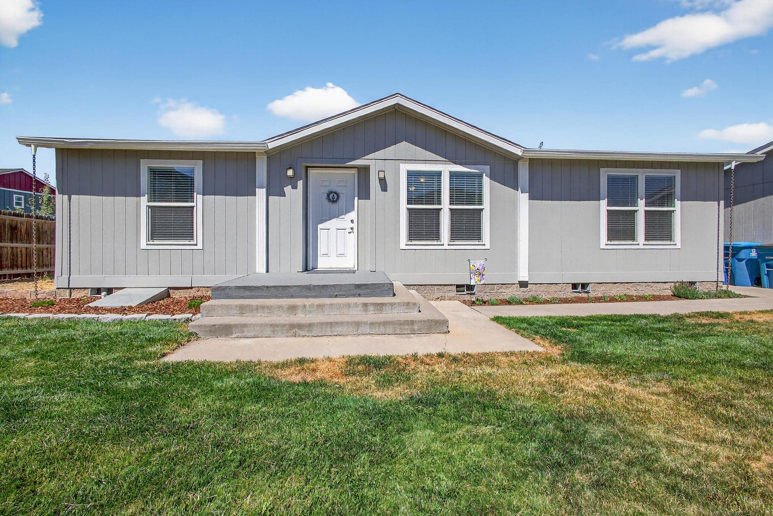 Photo of 841 Shoshone 1 of 24